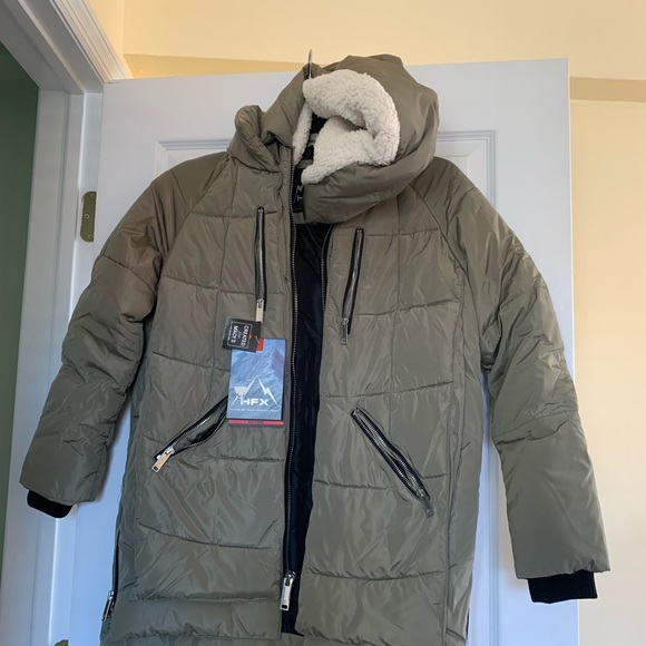NWT - Oversized Hooded Fleece-Lined Puffer Coat - Picture 2 of 5